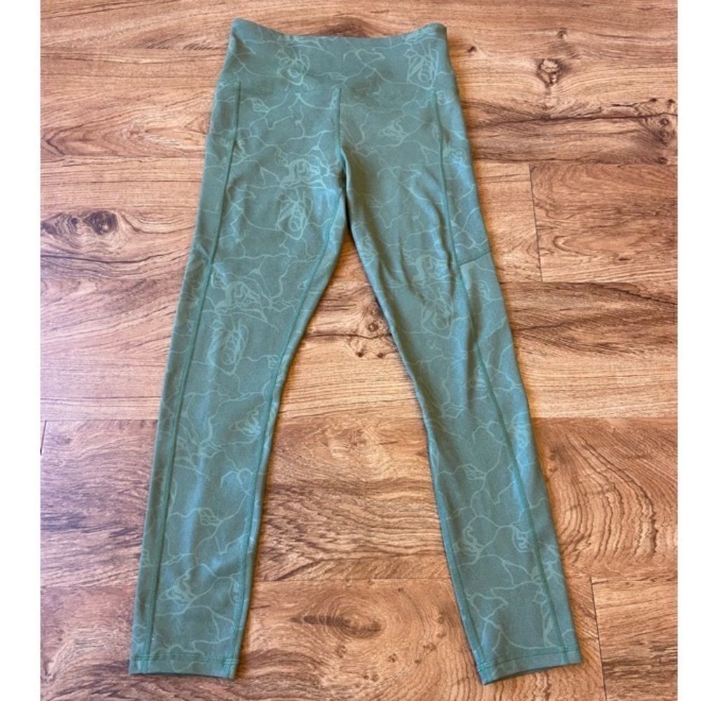 Zyia Active green patterned athletic leggings